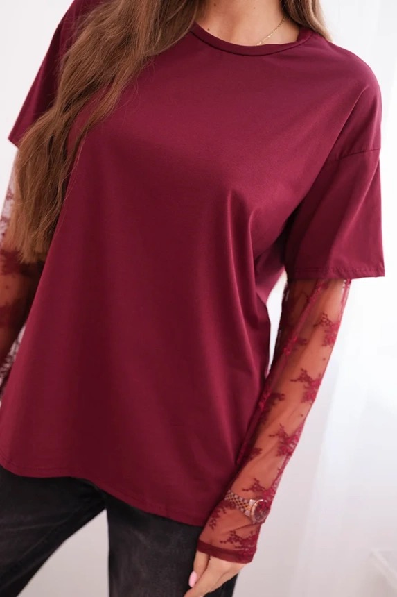 T-shirt z koronką Lace Chic bordowy