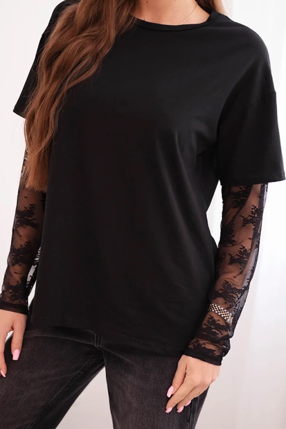 T-shirt z koronką Lace Chic czarny