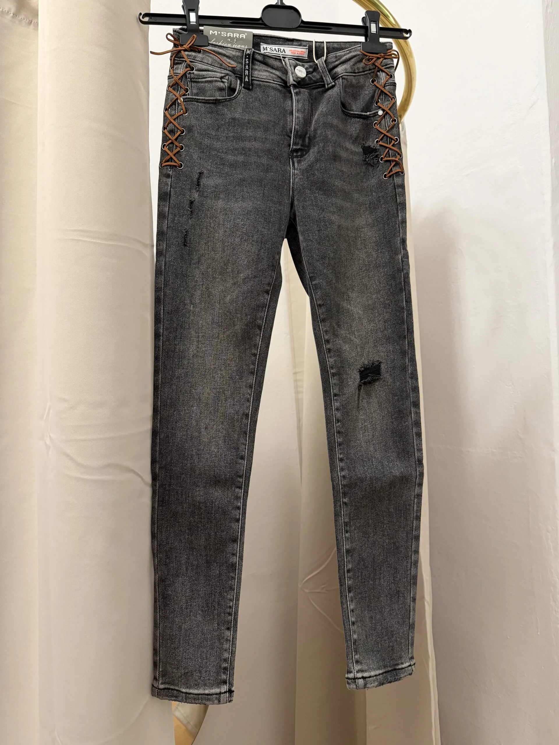 Jeansy szare z wiązaniem M.SARA