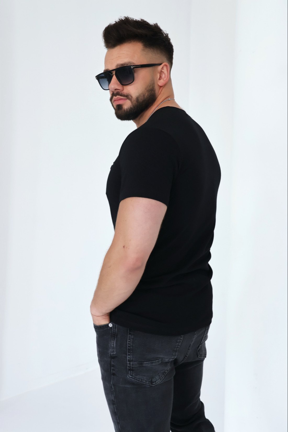 T-SHIRT MĘSKI BG VOLTA | CZARNY