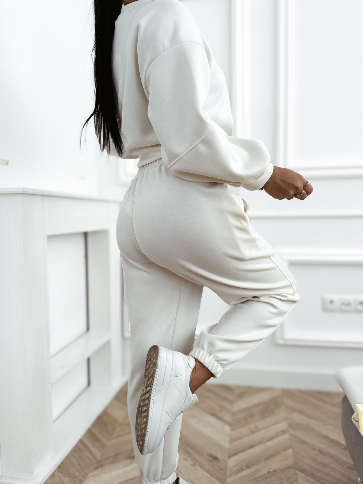 Komplet dresowy AZARA masełko śmietanka