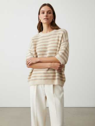 Pasiasty sweter TINA z krótkim rękawem - beżowy